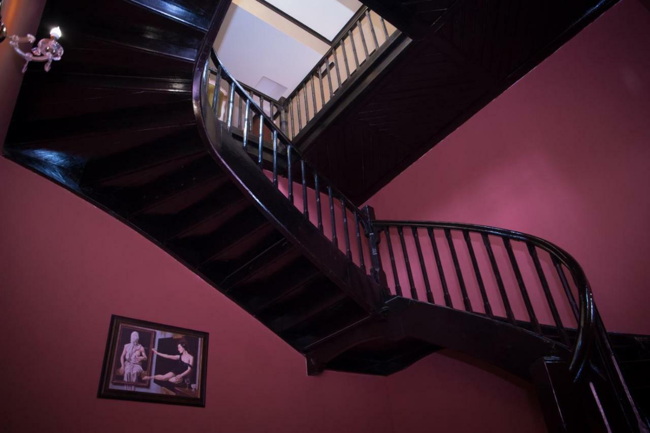 Hotel Boutique Vila Lakastel Синая Экстерьер фото