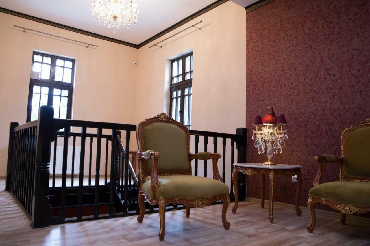 Hotel Boutique Vila Lakastel Синая Экстерьер фото