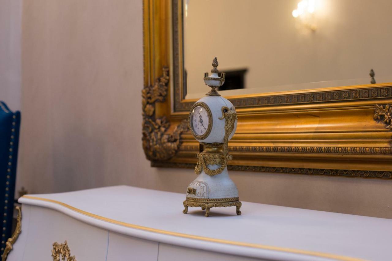 Hotel Boutique Vila Lakastel Синая Экстерьер фото